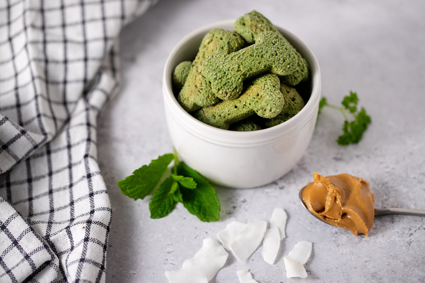 Life of Riley Minty Breath Bones for Dogs – Grain-Free, Natural Dental Treats