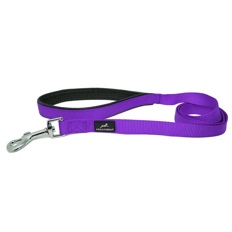 Miro & Makauri Belay nylon leads range shot showing colour and width options with padded handles