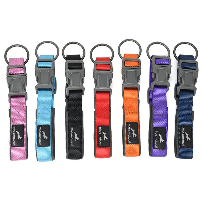 Miro & Makauri padded collar in Red — durable nylon with neoprene lining, adjustable clasp collar