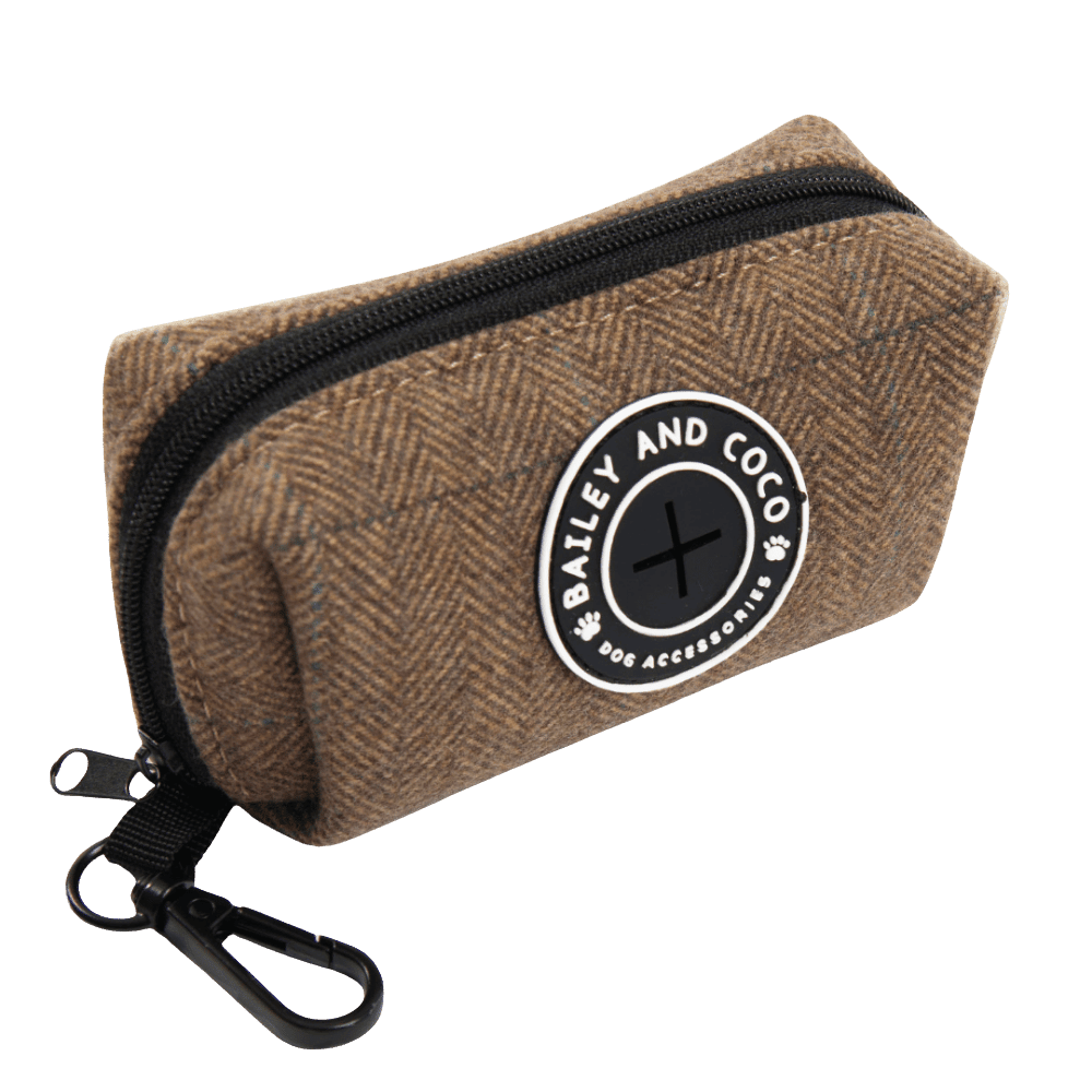 Bailey & Coco poo bag holder in Oxford Tweed — D-ring lead attachment