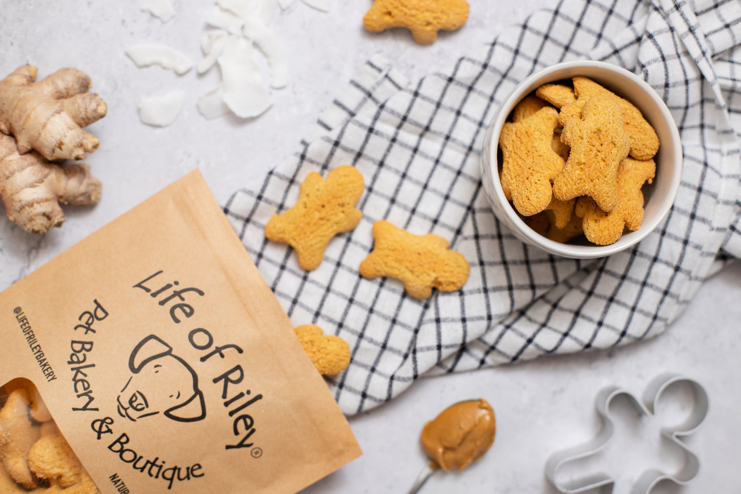Life of Riley Mini Gingerbread Men Dog Treats – Grain-Free, 100% Natural